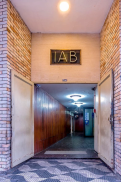 Figura 18 . IAB-SP, 2015. Foto: Rafael Schimidt (www.fotoarquitetura.com.br)